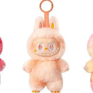 THE MONSTERS Big Into Energy Series Vinyl Plush Pendant - Happiness (one box)